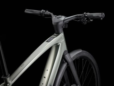 Trek FX+ 7 SO EU L Lichen Green Gloss Produktbild 2