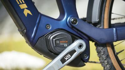 Trek Powerfly FS+ 8 EU M 29 Gloss Lava/Matte Dark Web Produktbild 3