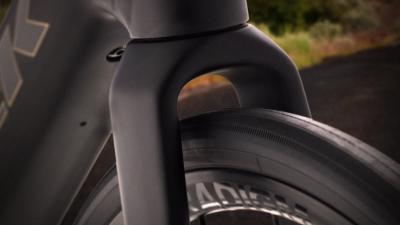 Trek Domane+ ALR 5 EU ML Matte Dark Star Produktbild 9