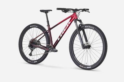 Trek Marlin 7 XXL 29 Fury Red Fade Produktbild 1