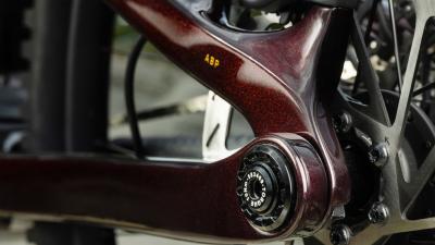 Trek Fuel MX 9.8 XT M Gloss Dark Carmine/Matte Trek Bla Produktbild 6